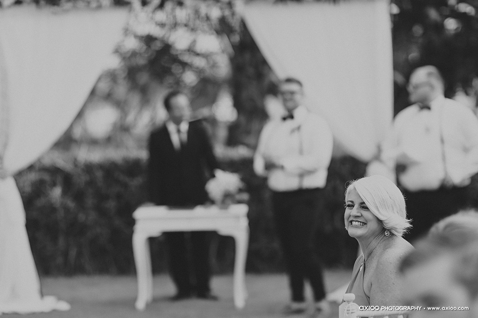 Axioo: That Sunshiny Retro Vibe